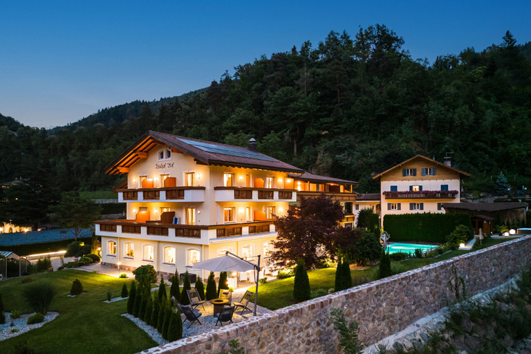 Exterior & Views 2, Hotel Bischofhof - Bistro Jasmin, Bolzano
