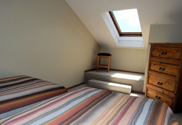 Bedroom 3, Rockridge 2BR Townhouses, Summit