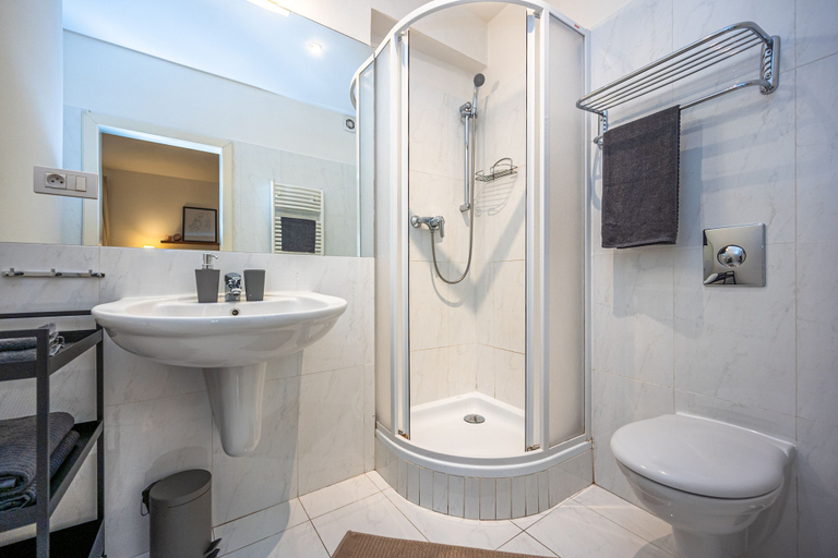 Bathroom 3, Charles Apartments in Old Town Prague, Praha 1