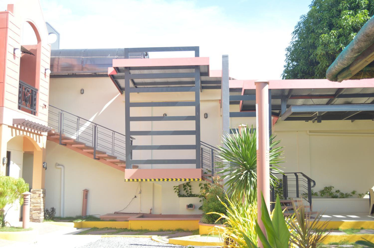 Manora Apartments and Guest House, Talisay City