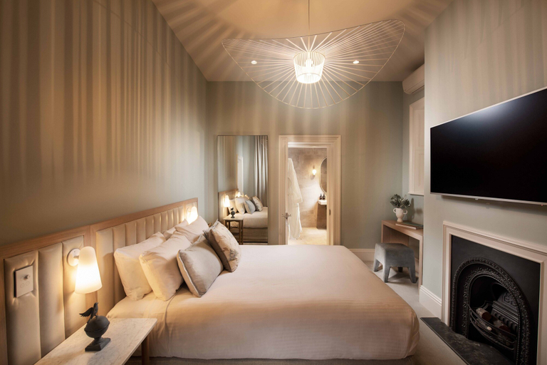 Bedroom 3, Kingsford the Barossa, Light