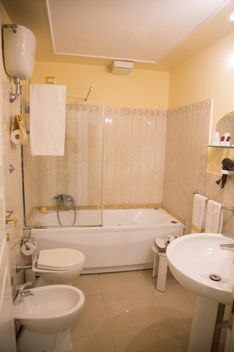 Bathroom 5, B&B Art Suite Santa Brigida, Napoli