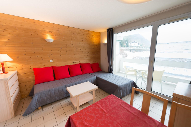 Bedroom 3, Terres de France - Résidence Les Silènes, Isère