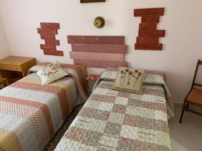Bedroom 4, Ermita del Carmen, Teruel