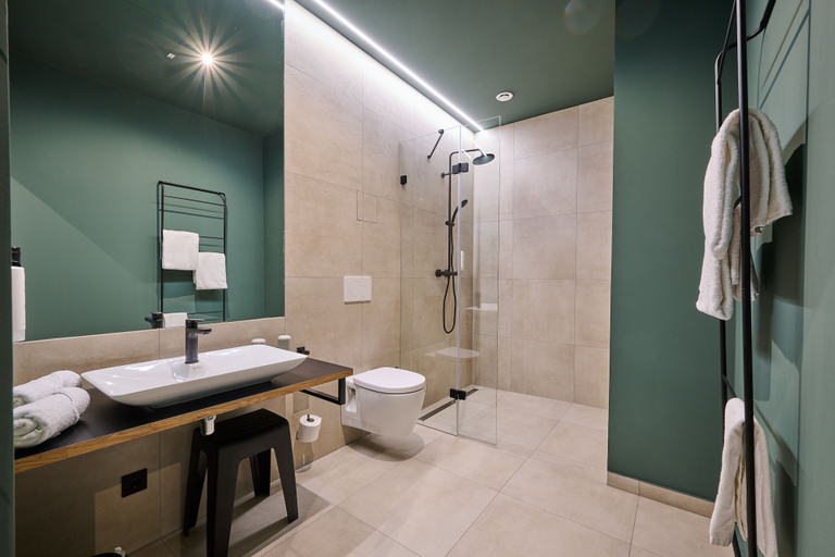 Bathroom 5, Hotel der Einrichter, Straubing