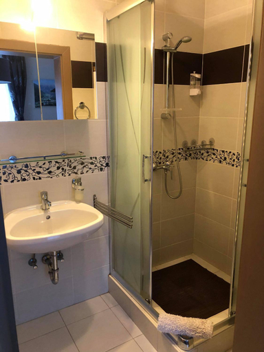 Bathroom, Hotel Mallnitz, Spittal an der Drau