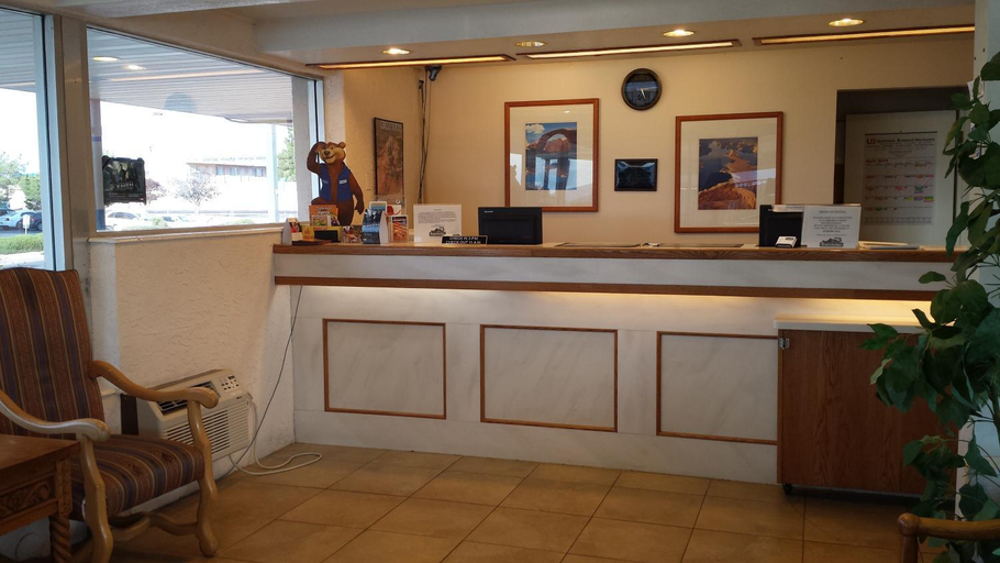 Public Area 2, Travelodge by Wyndham Page, Coconino