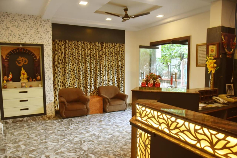 Others 5, Saideep Villas, Ahmadnagar