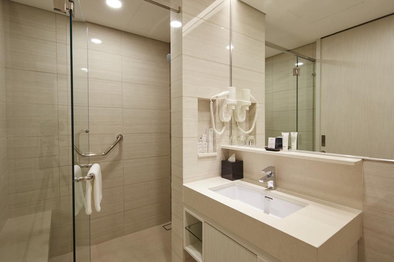 Bathroom 5, Sunway Velocity Hotel Kuala Lumpur, Kuala Lumpur