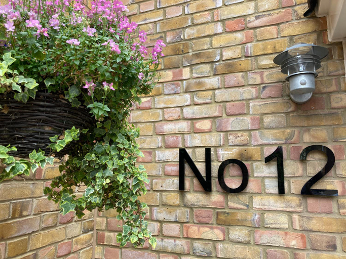 Others 5, No 12, Devon