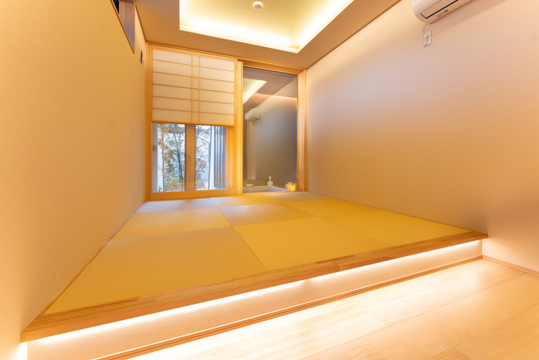 Others 2, Hako Reiro, Hakone