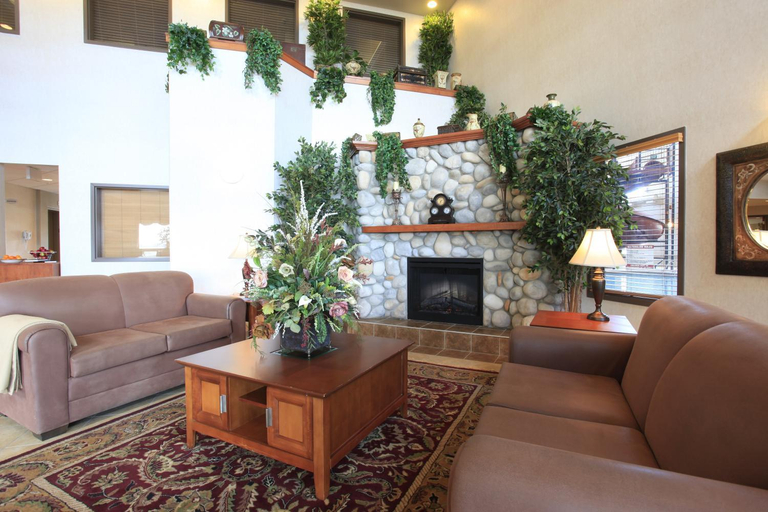 Public Area, Coast Grimshaw Hotel & Suites, Division No. 19