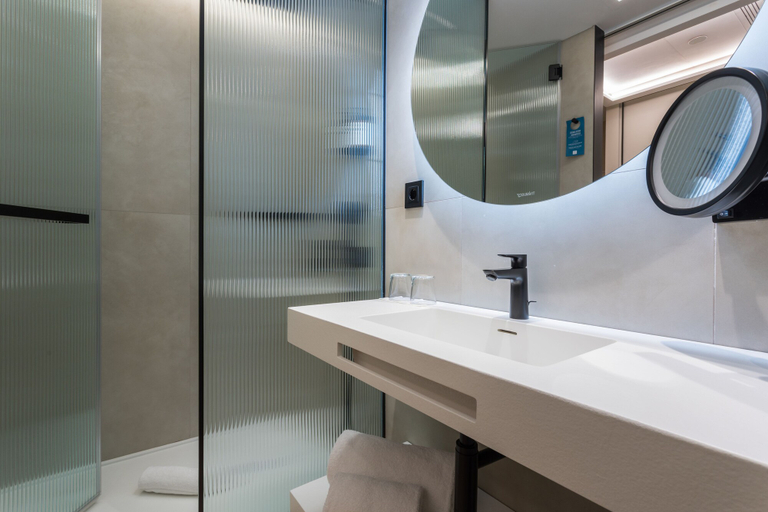 Bathroom 4, Hotel Royal Ramblas, Barcelona