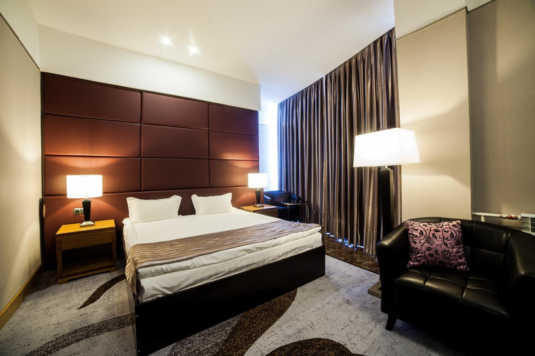 Bedroom 3, Hotel Absolute, Astana City