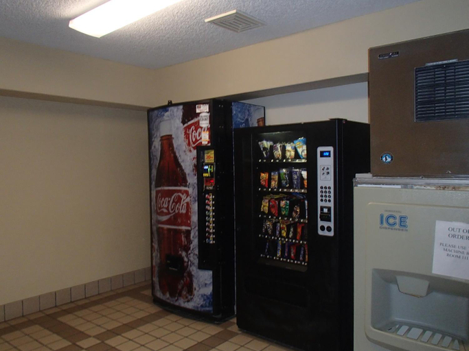 Food & Drinks, Days Inn & Suites by Wyndham Corpus Christi Central, Nueces