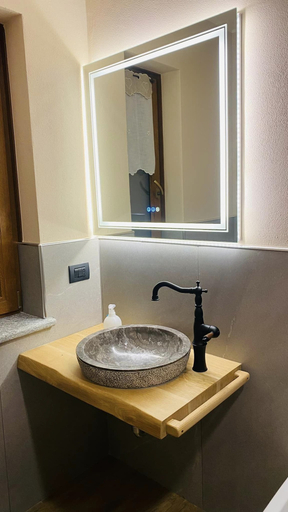 Bathroom 5, Bed and Breakfast Soffio di Vento, Aosta