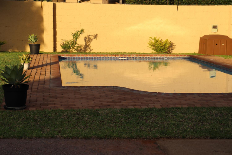Others 5, Strand Meadows B&B, Gaborone