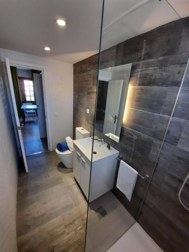 Bathroom 3, Nelva Resort, Baleares