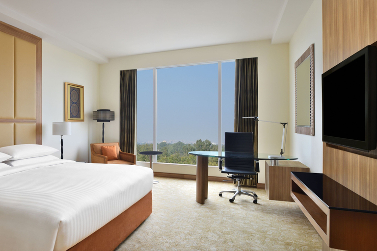 Bedroom 3, Bengaluru Marriott Hotel Whitefield, Bangalore