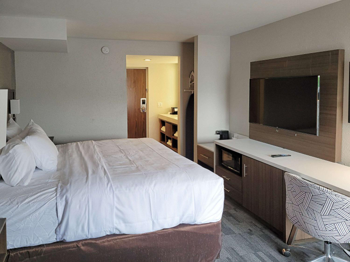 Bedroom 3, Comfort Inn & Suites Wyomissing Reading, Berks