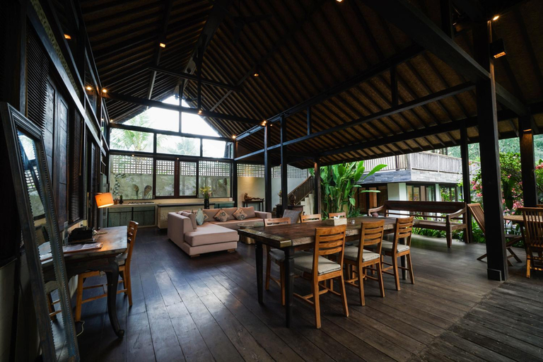 Food & Drinks 5, Surya Kembar Luxury Villas, Gianyar