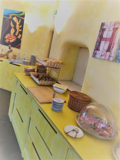 Food & Drinks 22