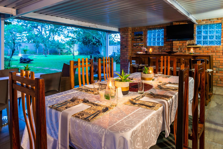 Food & Drinks 4, Biweda Nguni Lodge, Umkhanyakude