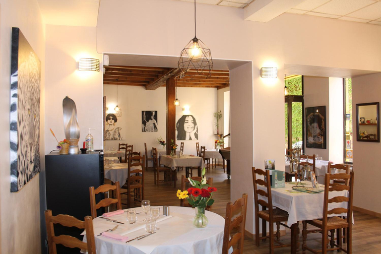 Food & Drinks 5, Hotel Restaurant Le Saint Clement, Rhône