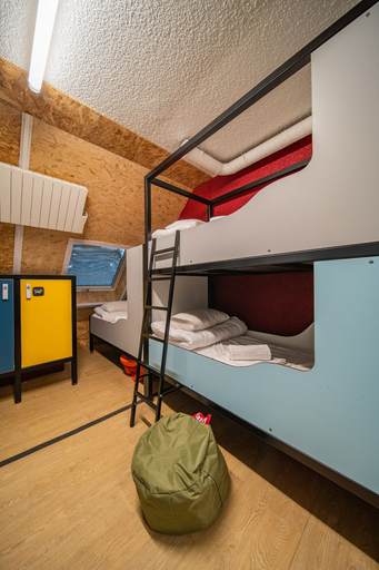 Bedroom 5, Auberge de Piau, Hautes-Pyrénées