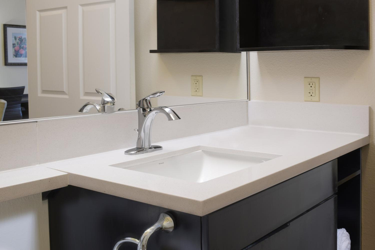 Bathroom 4, Candlewood Suites Odessa By IHG, Ector