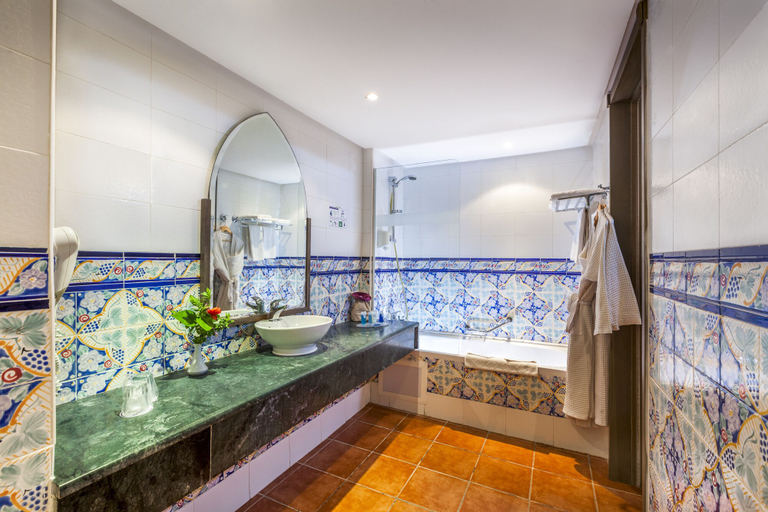 Bathroom 5, TUI Suneo Royal Kenz, Hammam Sousse