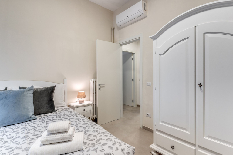 Bedroom 3, Inn 3, Rome