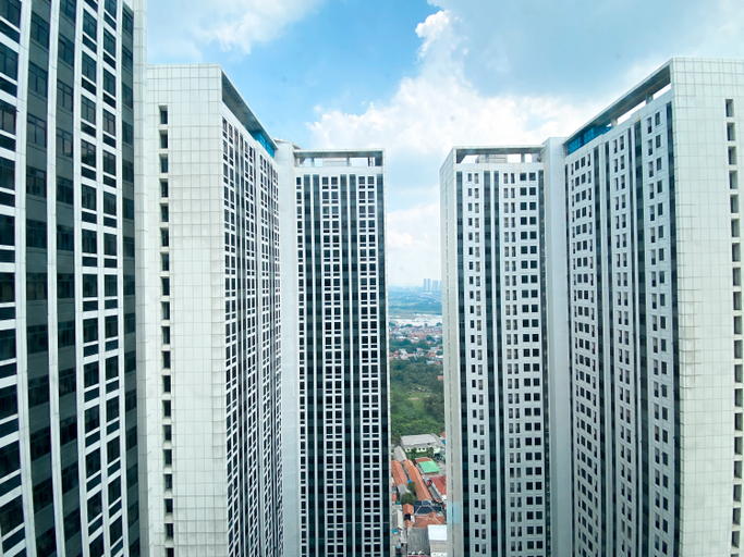 Exterior & Views 3, Nice and Cozy Studio at Pollux Chadstone Apartment By Travelio, Cikarang