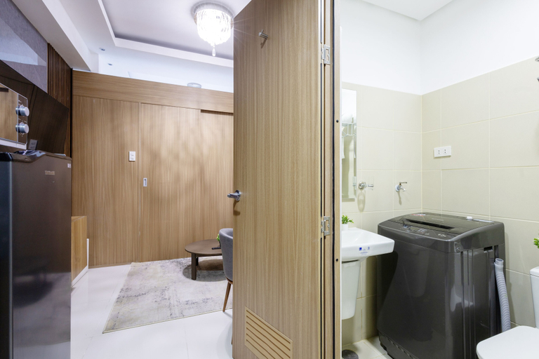 Bathroom 5, Lush Residences Makati, Makati City