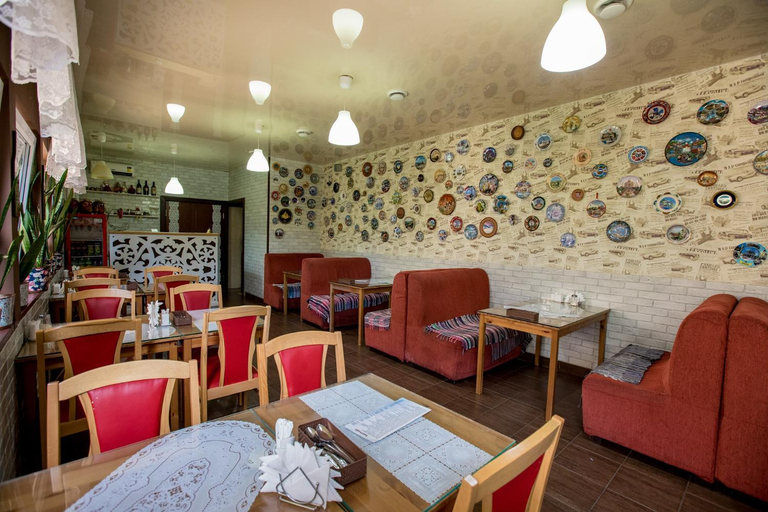 Food & Drinks
