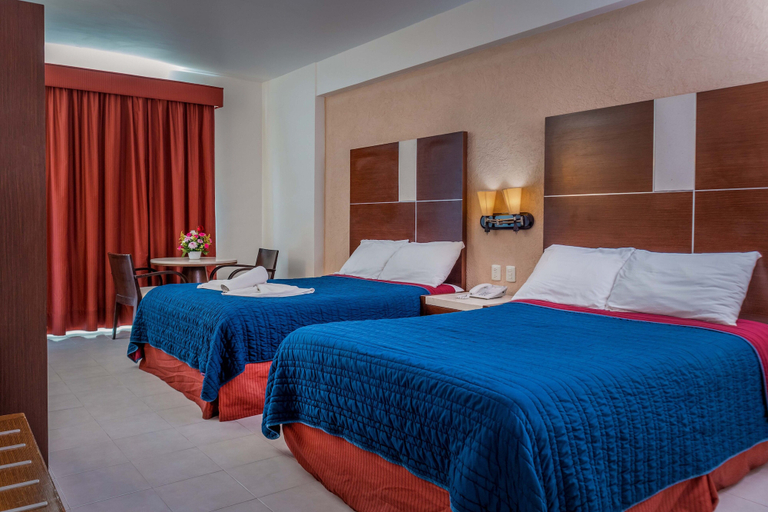 Bedroom 4, Hotel Baluartes, Campeche
