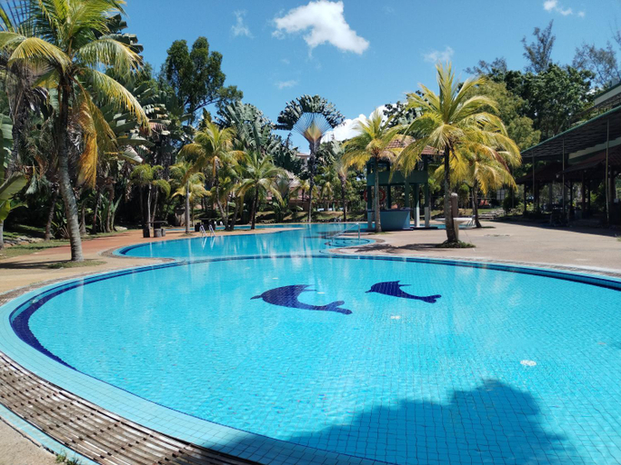 Sport & Beauty 2, Teluk Batik Holiday Apartment, Manjung