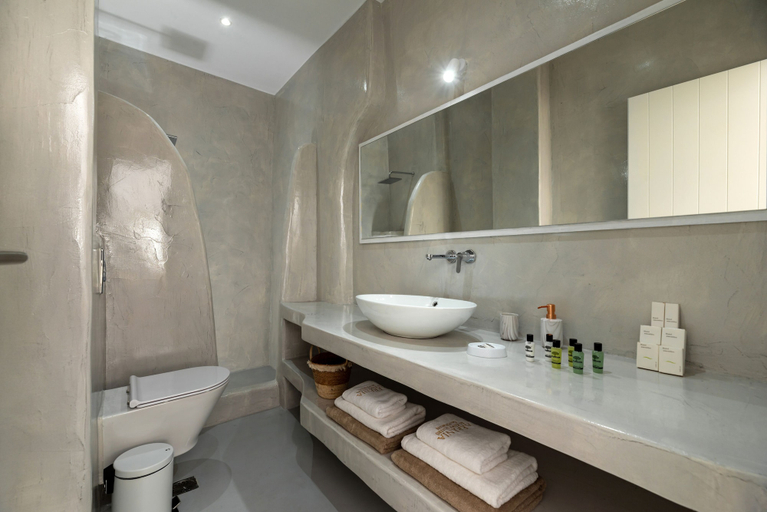 Bathroom 5, AERENIA SUITES, South Aegean