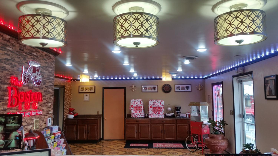 Public Area 2, Boston Inn, Carroll