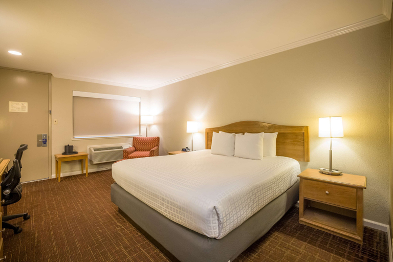 Bedroom 3, Best Western Inn, San Mateo