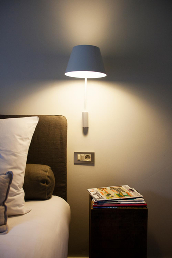 Others 2, O-Lit, Limburg