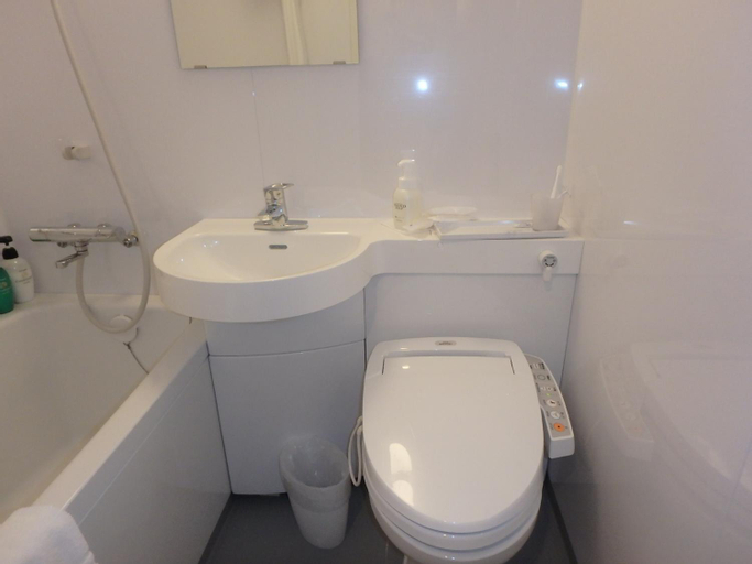 Bathroom 6