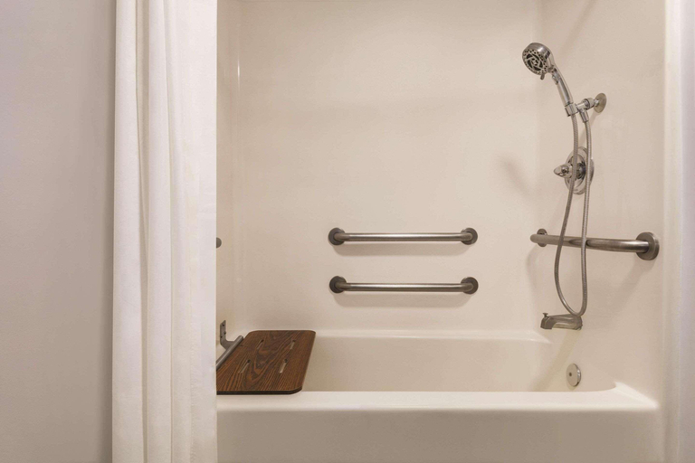 Bathroom 17