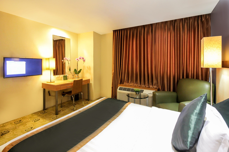 Bedroom 4, Greenhills Elan Hotel Modern, San Juan