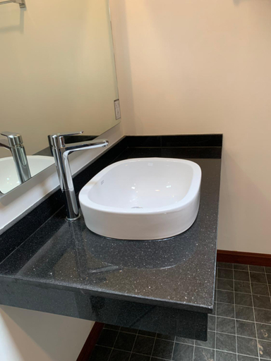 Bathroom 2, Noble House Beach Resort, Ko Lanta