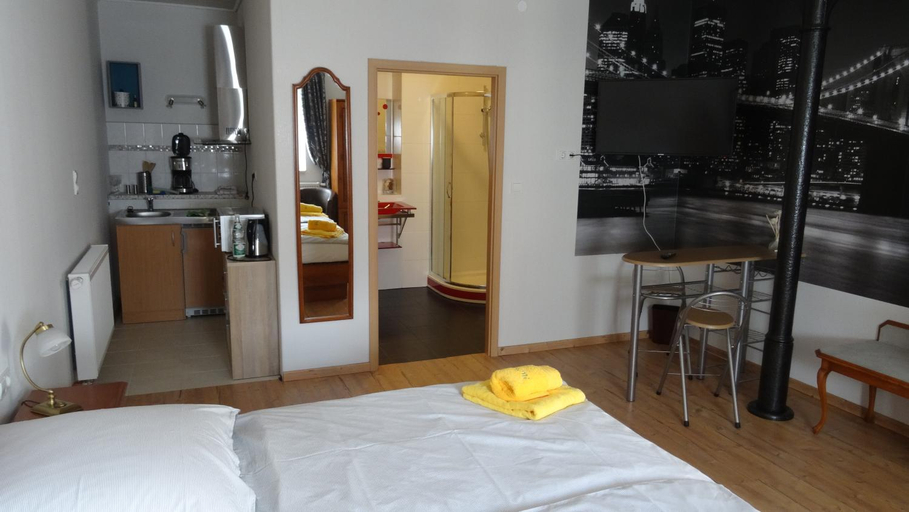 Bedroom 2, Pension und Gastehaus Paffrath, Sömmerda
