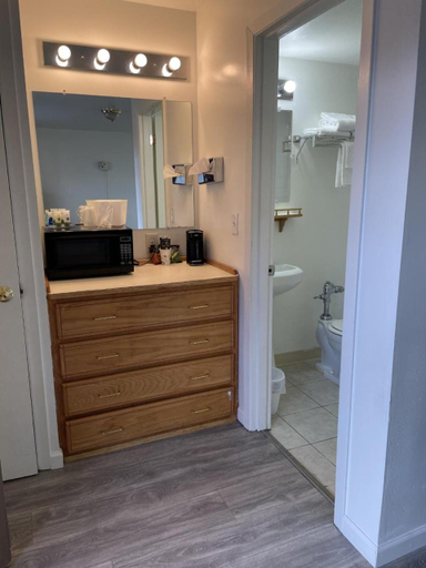 Bathroom 4, Rodeway Inn & Suites Omak - Okanogan, Okanogan