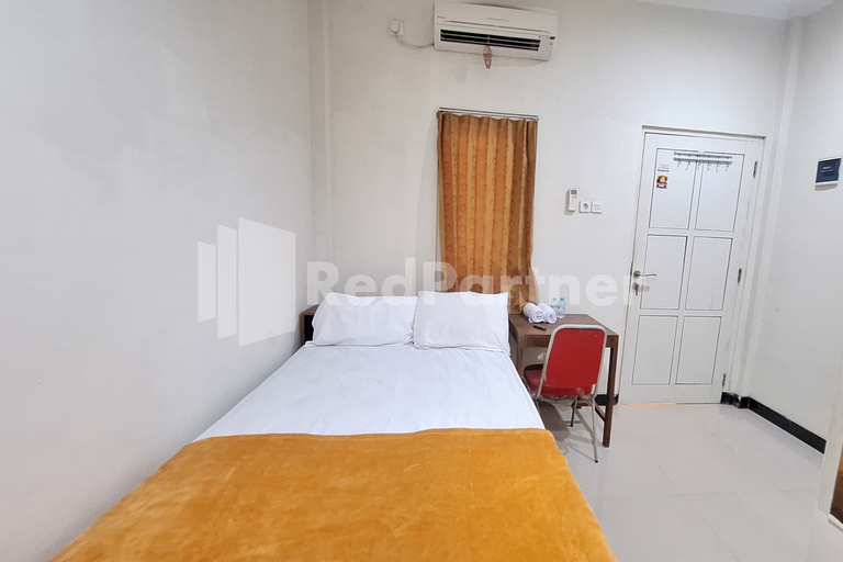 Others 5, De Peppzzz near UGM Yogyakarta RedPartner, Sleman