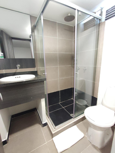 Bathroom 4, Hotel Express 53, Santafé de Bogotá