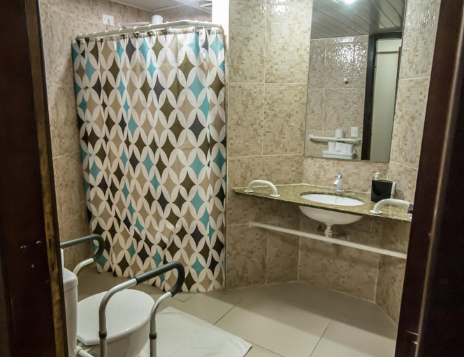 Bathroom 3, Estrela do Sul Hotel, Curitiba